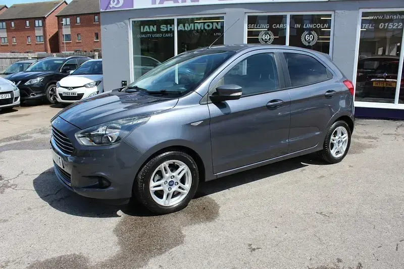 Used Ford Ka Plus Zetec 70 HP (51 kW) 2017 Grey Hatchback