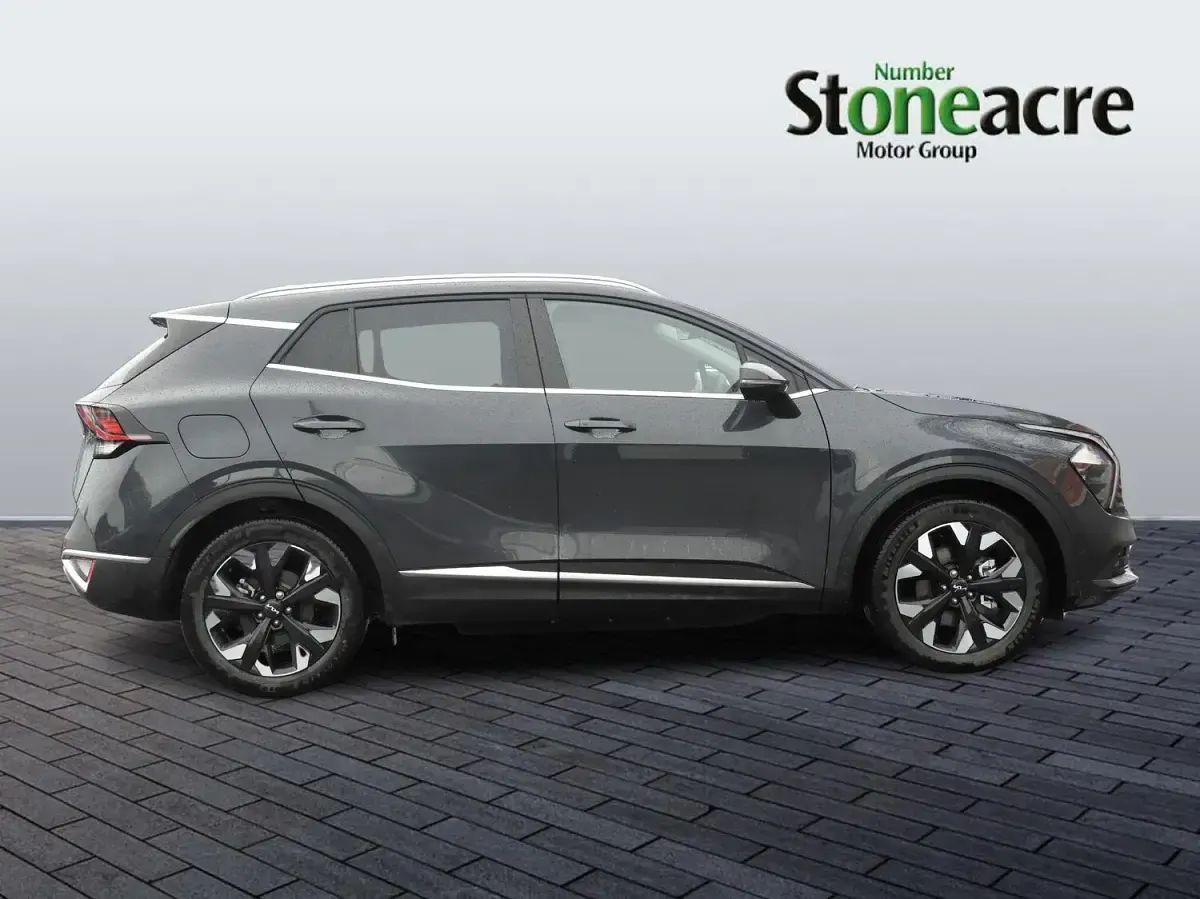 Used Kia Sportage 241 HP (177 kW) 2026 Grey SUV