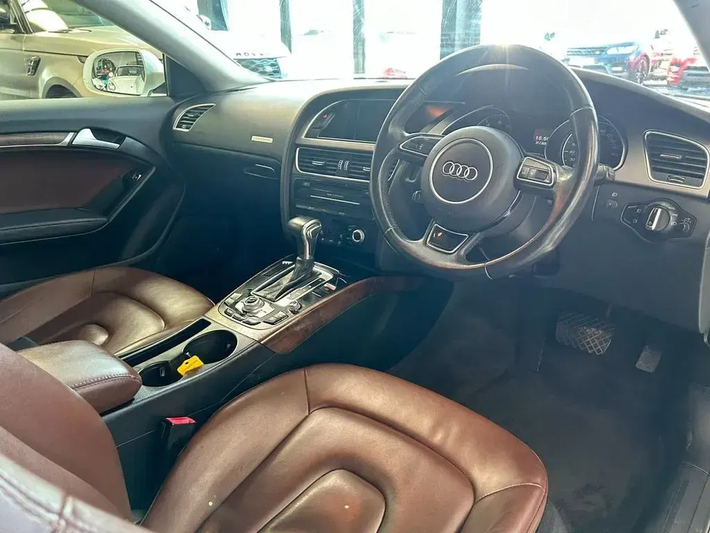 Used Audi A5 225 HP (165 kW) 2013 White Coupe