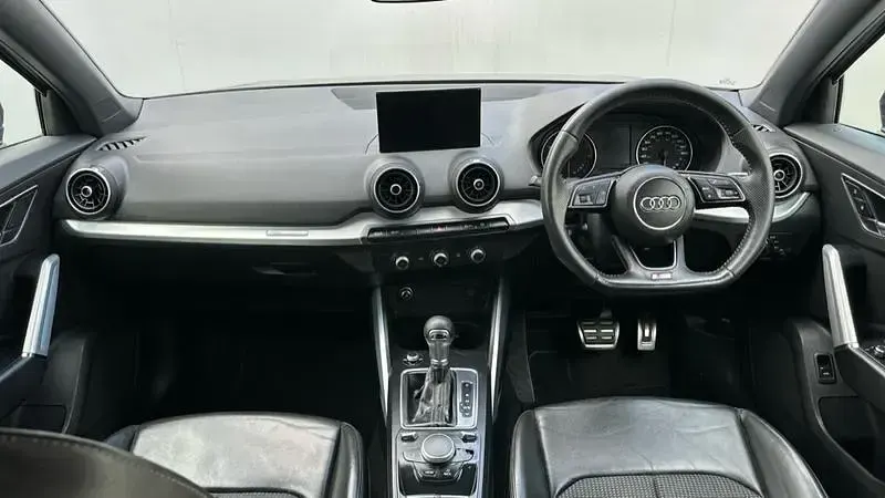 Used Audi Q2 S-Line 150 HP (110 kW) 2020 Grey SUV