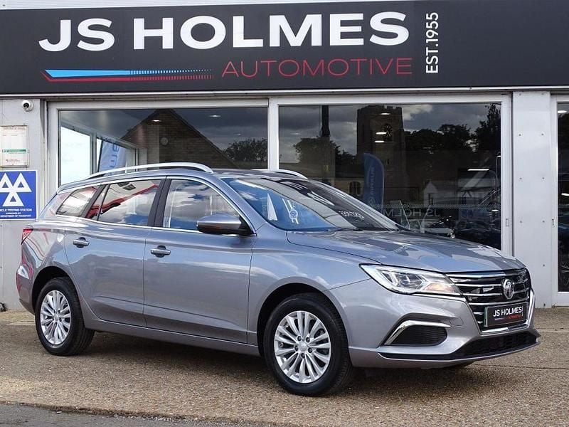 Silver Used 2021 MG MG5 EV Exclusive Estate | £10,490 (Good price) - Image 1/4
