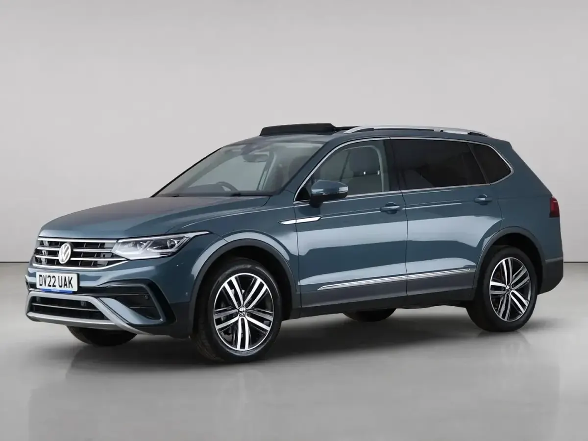 Used VW Tiguan Allspace Elegance 150 HP (110 kW) 2022 Blue SUV