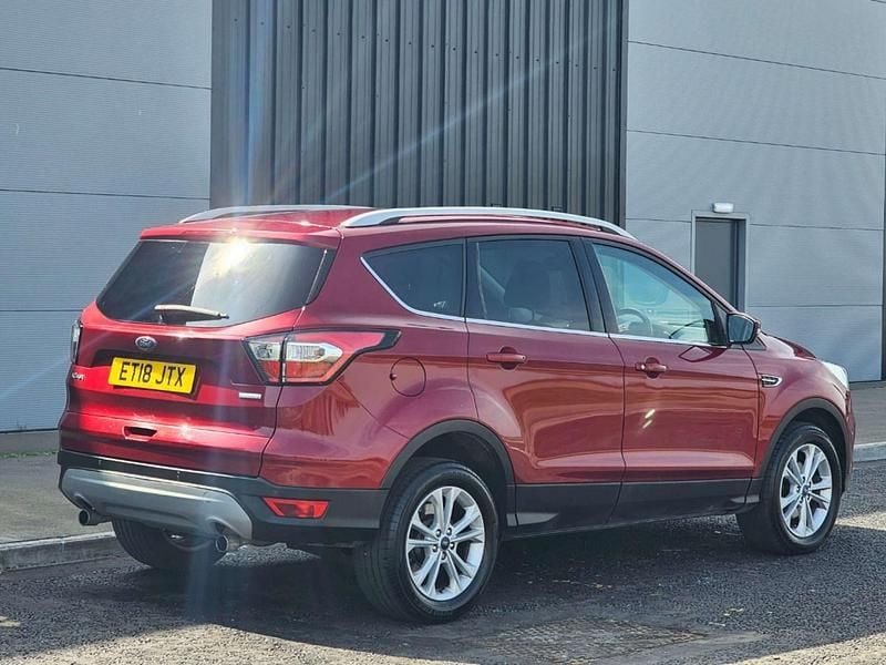 Used Ford Kuga Titanium 150 HP (110 kW) 2018 Red SUV