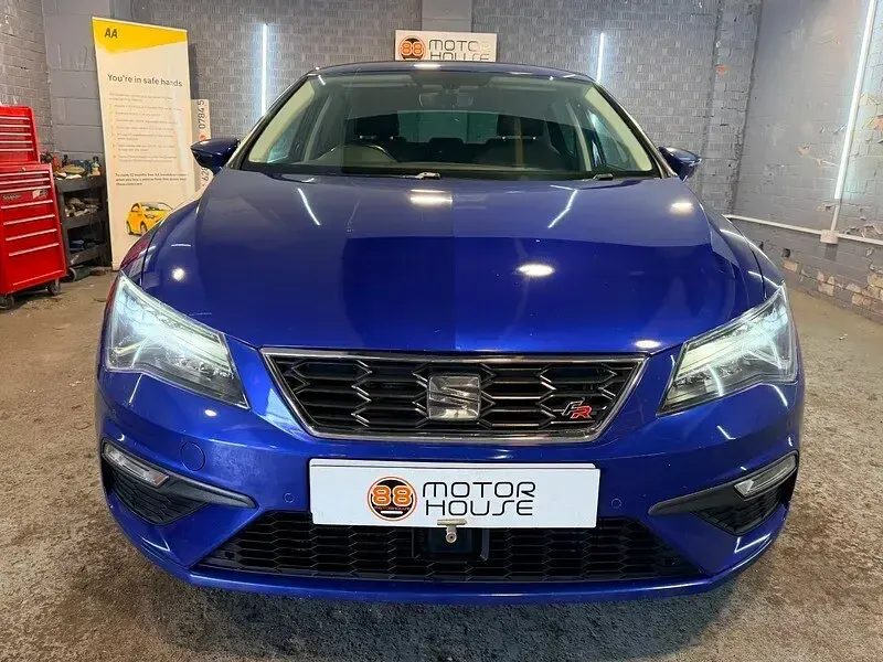 Used Seat Leon FR 150 HP (110 kW) 2020 Blue Hatchback
