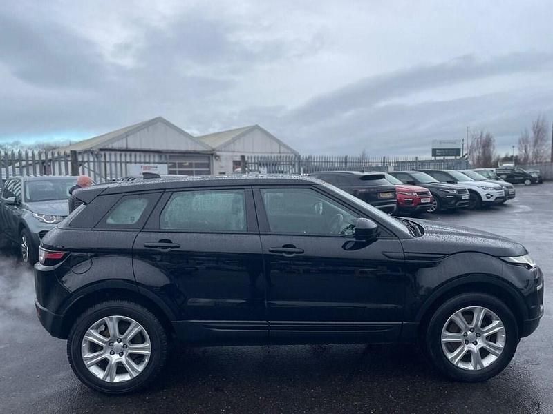 Used Land Rover Range Rover evoque SE 150 HP (110 kW) 2018 Black SUV