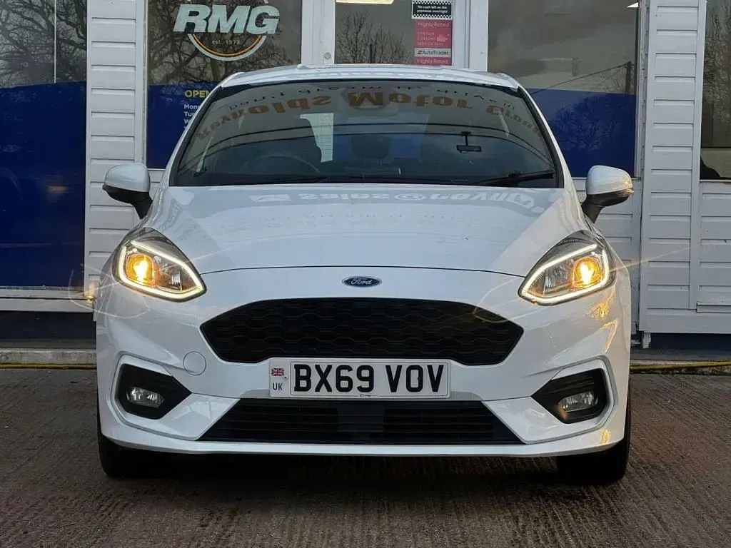 Used Ford Fiesta ST-Line 124 HP (91 kW) 2019 White Hatchback