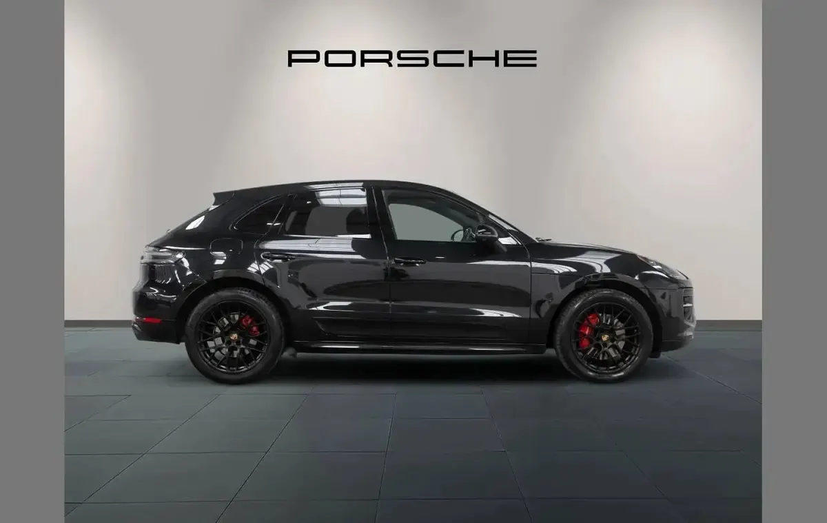 Used Porsche Macan GTS 374 HP (275 kW) 2021 Black SUV