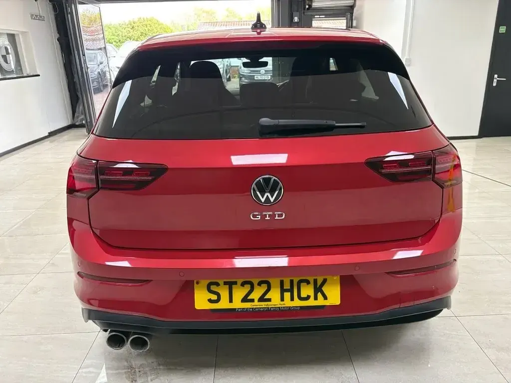 Used VW Golf VIII GTD 200 HP (147 kW) 2022 Red Hatchback