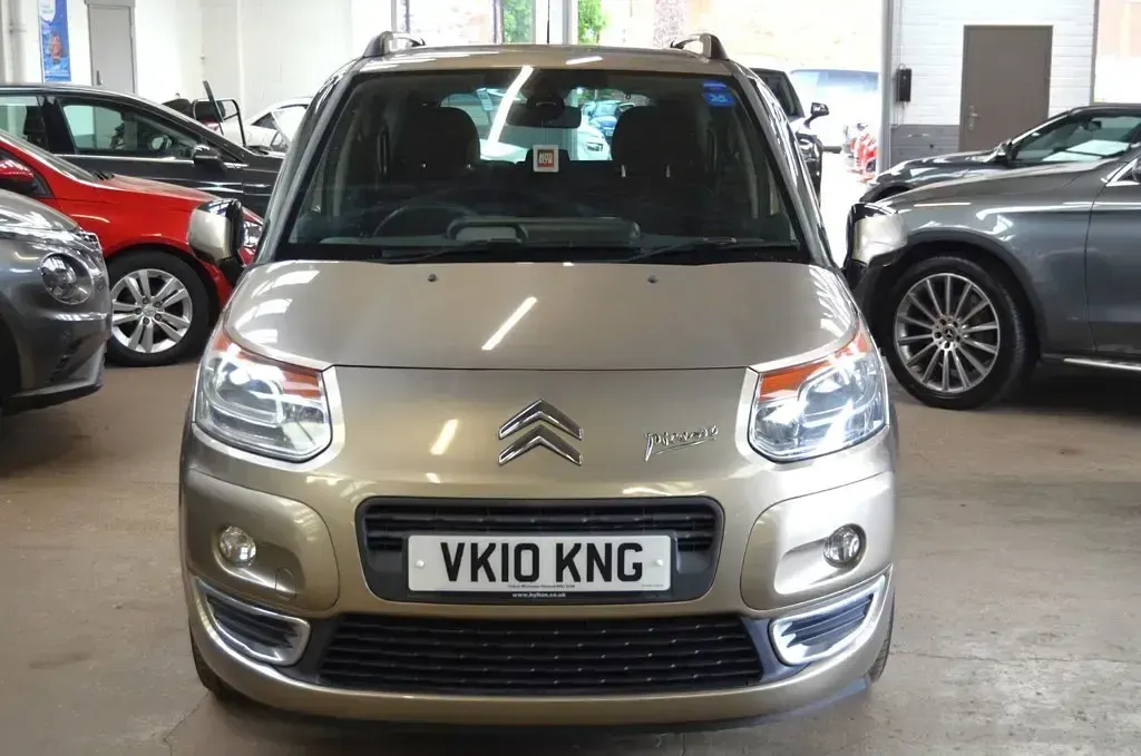 Used Citroën C3 Picasso Exclusive 2010 Beige MPV