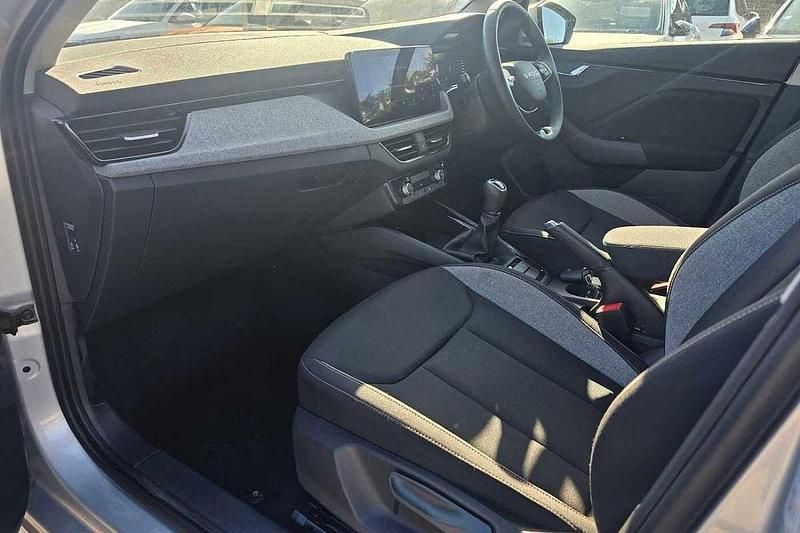 Used Skoda Kamiq SE 70 HP (51 kW) 2025 Silver SUV