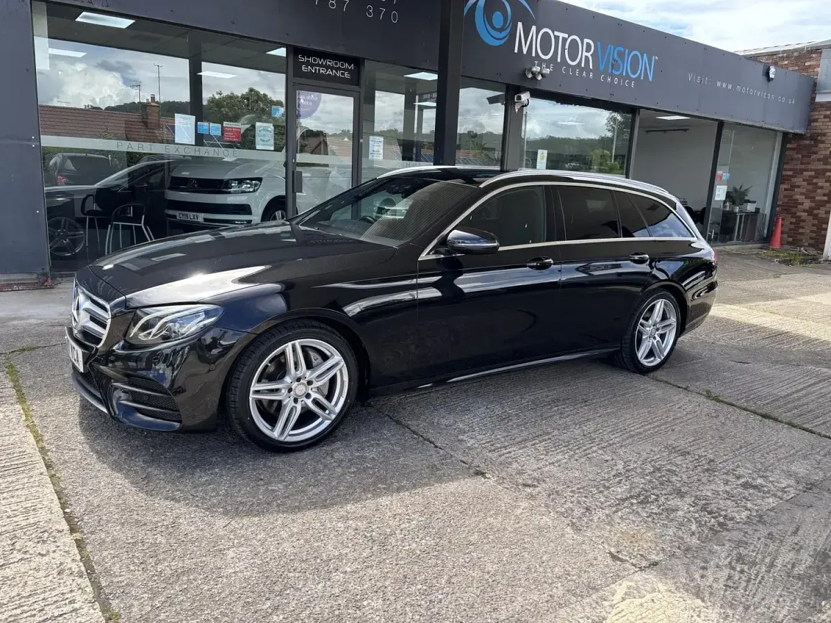 Used Mercedes E220 AMG line 194 HP (142 kW) 2017 Black Estate