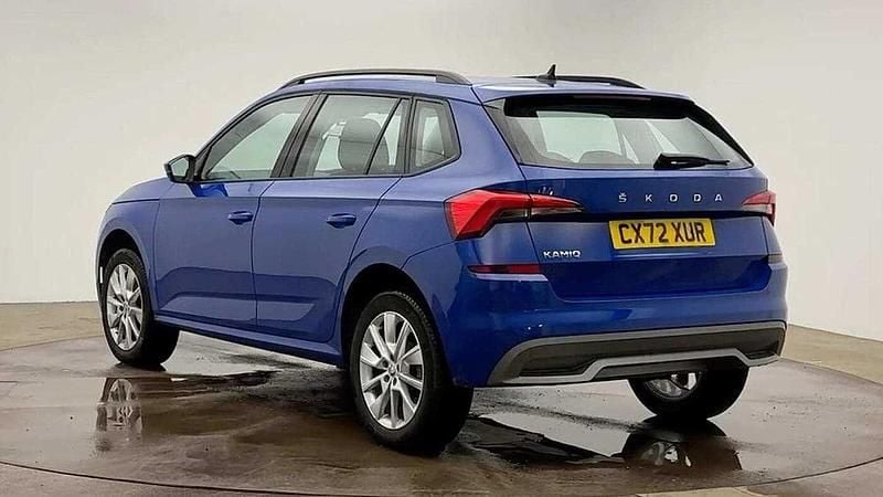 Used Skoda Kamiq SE 94 HP (69 kW) 2023 Energy blue SUV