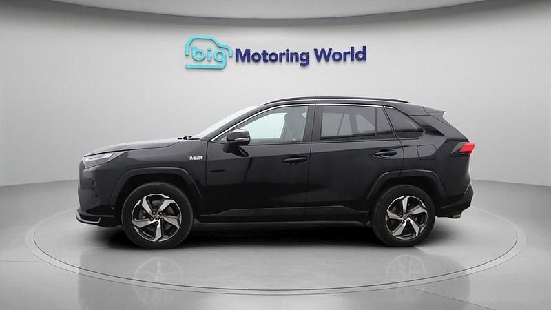 Used Toyota RAV4 Hybrid Design 306 HP (225 kW) 2023 Black SUV