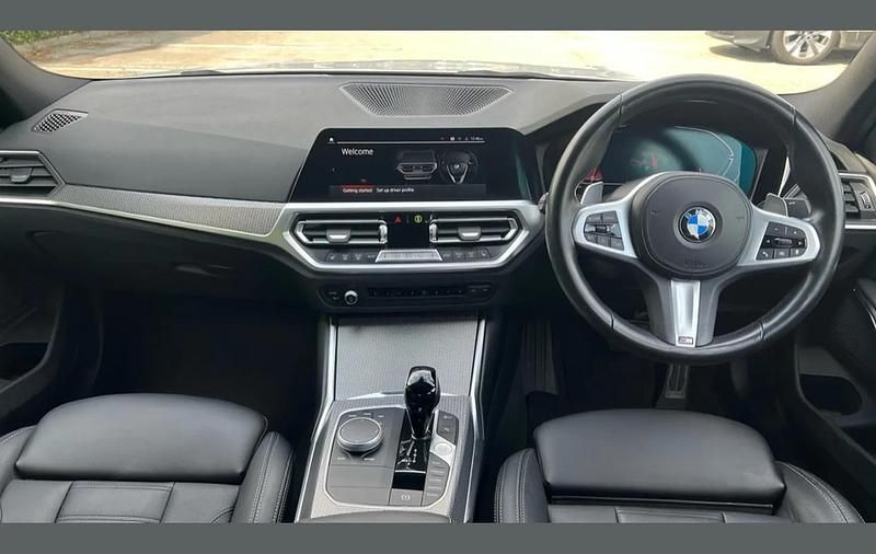 Usado BMW 320e M Sport 187 CV (137 kW) 2022 Blanco Berlina