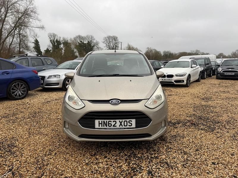 Begagnad Ford B-MAX Zetec 2012 Silver Minibuss