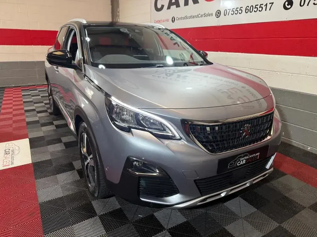 Used Peugeot 3008 Allure 130 HP (95 kW) 2020 Grey SUV