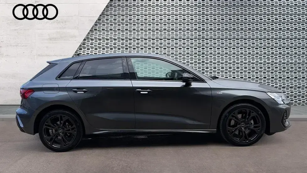 Used Audi A3 e-tron Black Edition 204 HP (150 kW) 2026 Daytona grey Hatchback