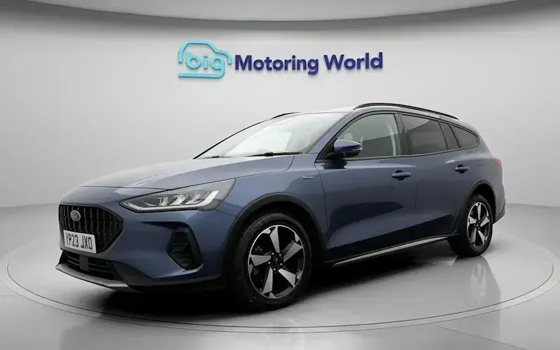 Używany Ford Focus Active 155 KM (114 kW) 2023 Niebieski Kombi