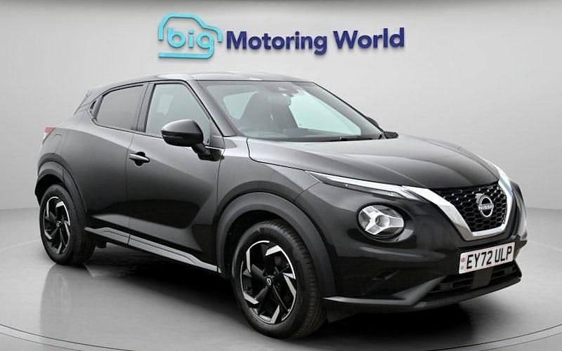 Used Nissan Juke N-Connecta 114 HP (83 kW) 2023 Black SUV