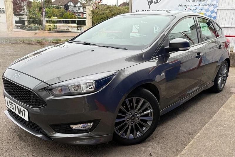 Used Ford Focus ST-Line 2017 Grey Hatchback