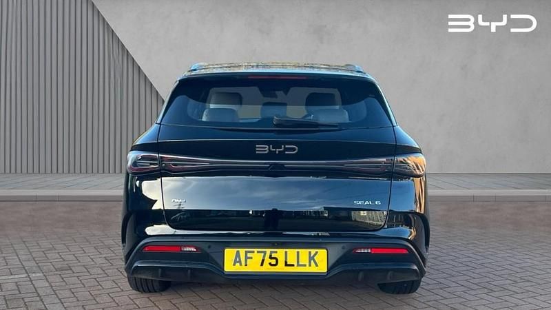 Used BYD Seal Boost 184 HP (135 kW) 2025 Obsidian black Estate