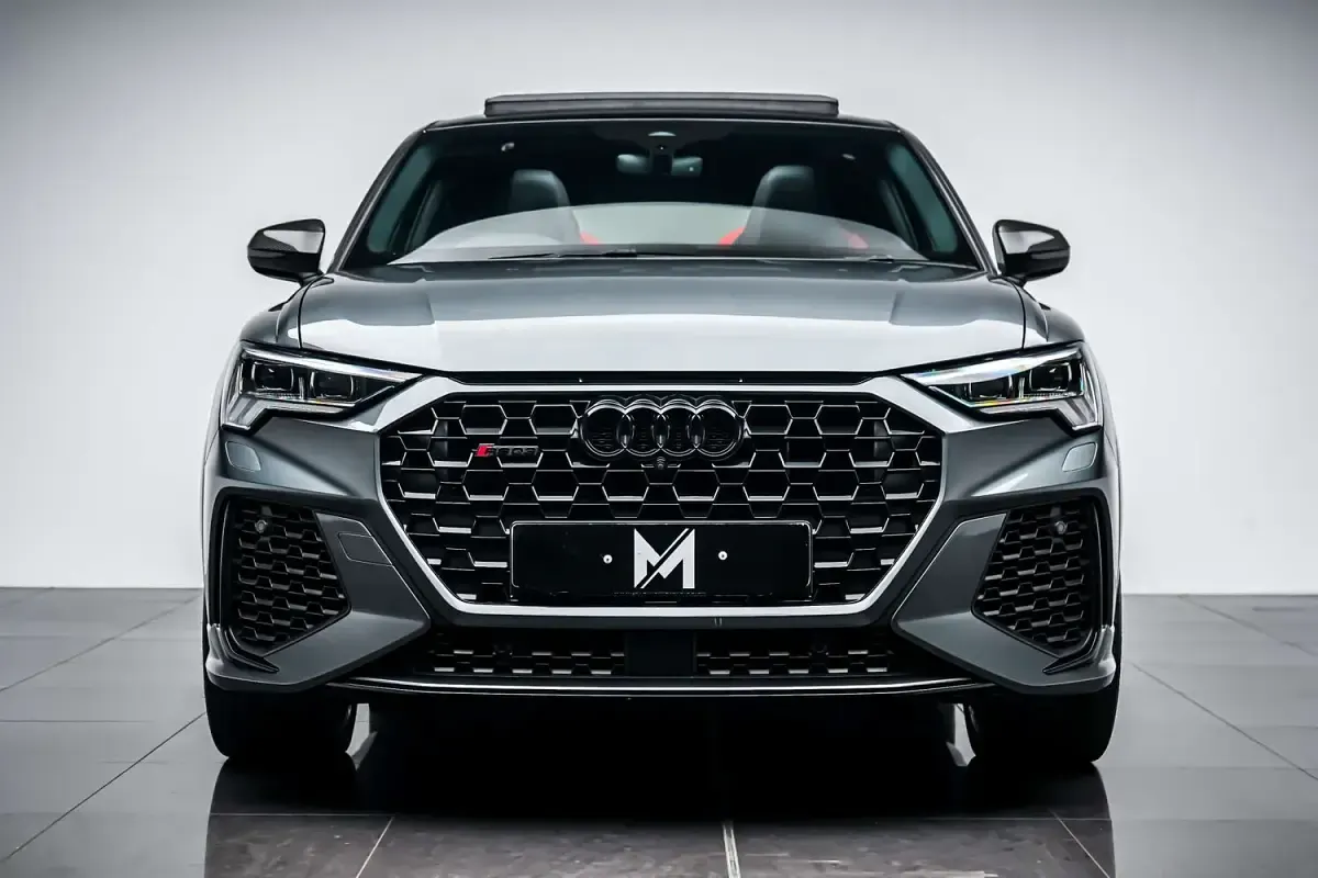 Usado Audi RS Q3 Sportback Premium 400 CV (294 kW) 2020 Gris SUV