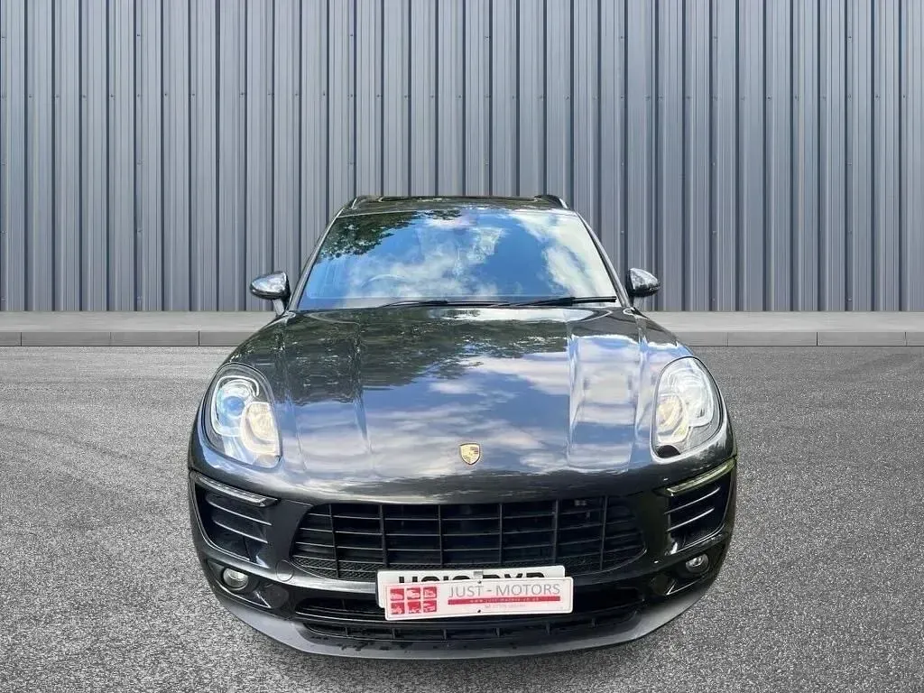 Begagnad Porsche Macan 2018 Grå SUV