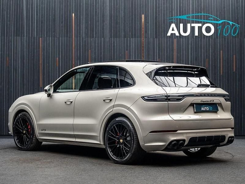 Usado Porsche Cayenne 2023 Bege SUV