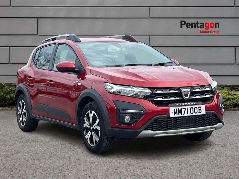 Red Used 2021 Dacia Sandero Prestige Hatchback | £12,950 (Fair price) - Image 1/4
