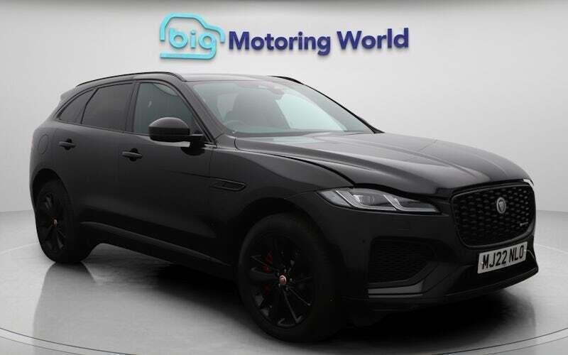 Used 2022 Jaguar F-Pace R-Dynamic SUV | £32,200 (Good price) - Image 1/4