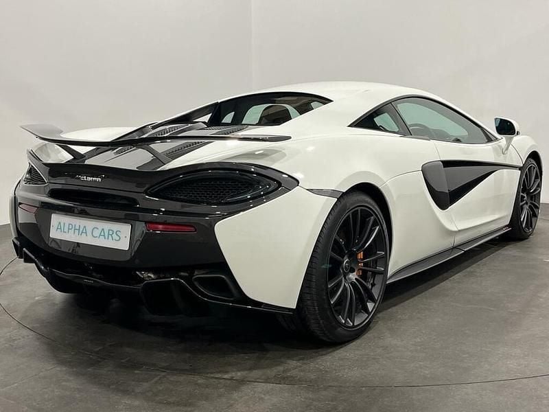 Used McLaren 570S 562 HP (413 kW) 2016 White Coupe