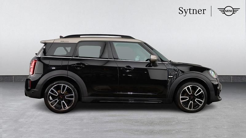 Used Mini Cooper Countryman 134 HP (98 kW) 2022 Black SUV