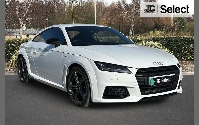 Used Audi TT Black Edition 184 HP (135 kW) 2018 White Coupe