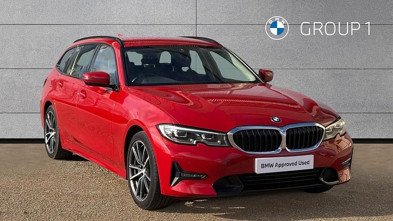 Used BMW 320 Sport Line 184 HP (135 kW) 2020 Red Estate