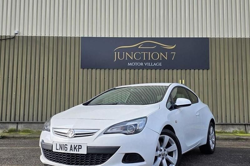 Used Vauxhall Astra GTC Sport 140 HP (102 kW) 2016 Coupe