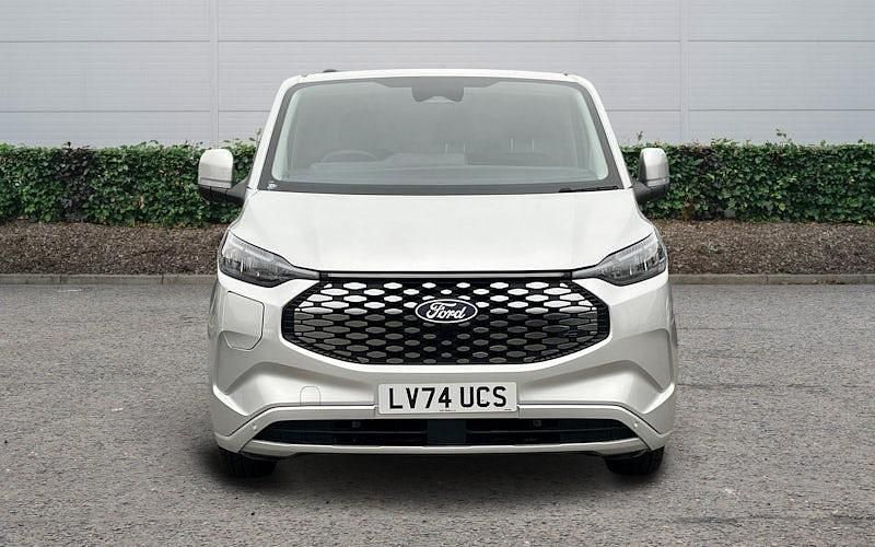 Used Ford Transit Limited 100 kW (136 HP) 2025 Van