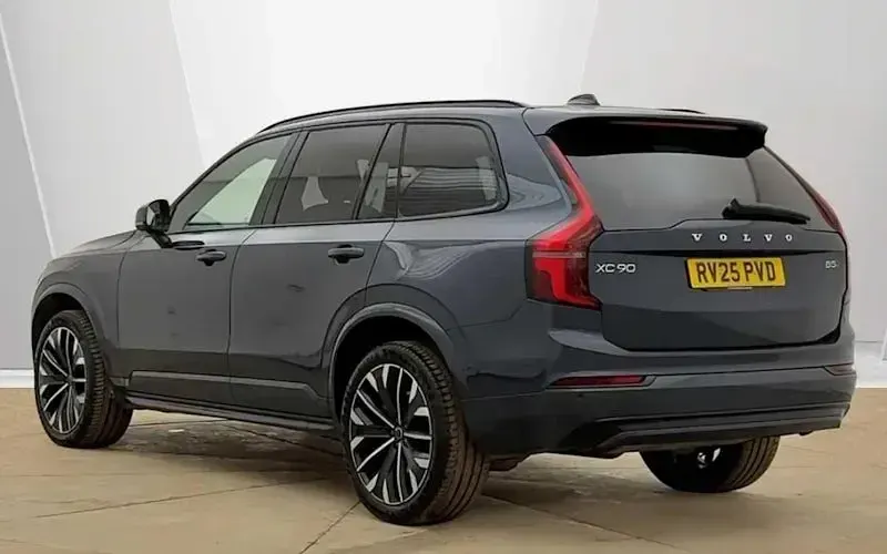 Used Volvo XC90 Ultra 250 HP (183 kW) 2025 Blue SUV