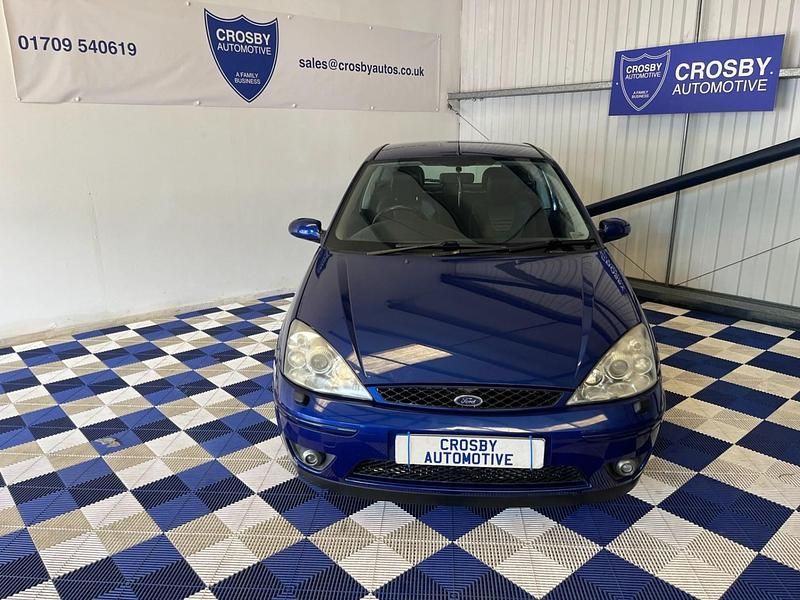 Used Ford Focus ST 2004 Blue Hatchback