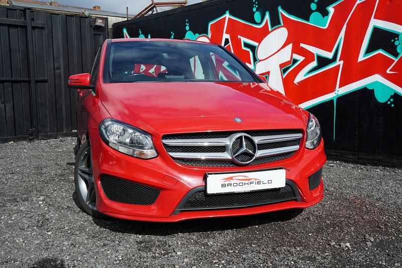 Used Mercedes B180 AMG line 109 HP (80 kW) 2015 Red MPV