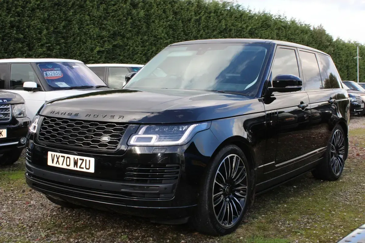 Used Land Rover Range Rover Autobiography 339 HP (249 kW) 2020 Black SUV