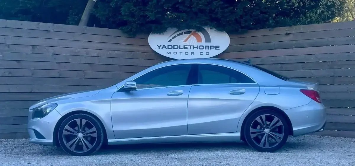 Usado Mercedes CLA220 170 HP (125 kW) 2013 Prateado Sedan