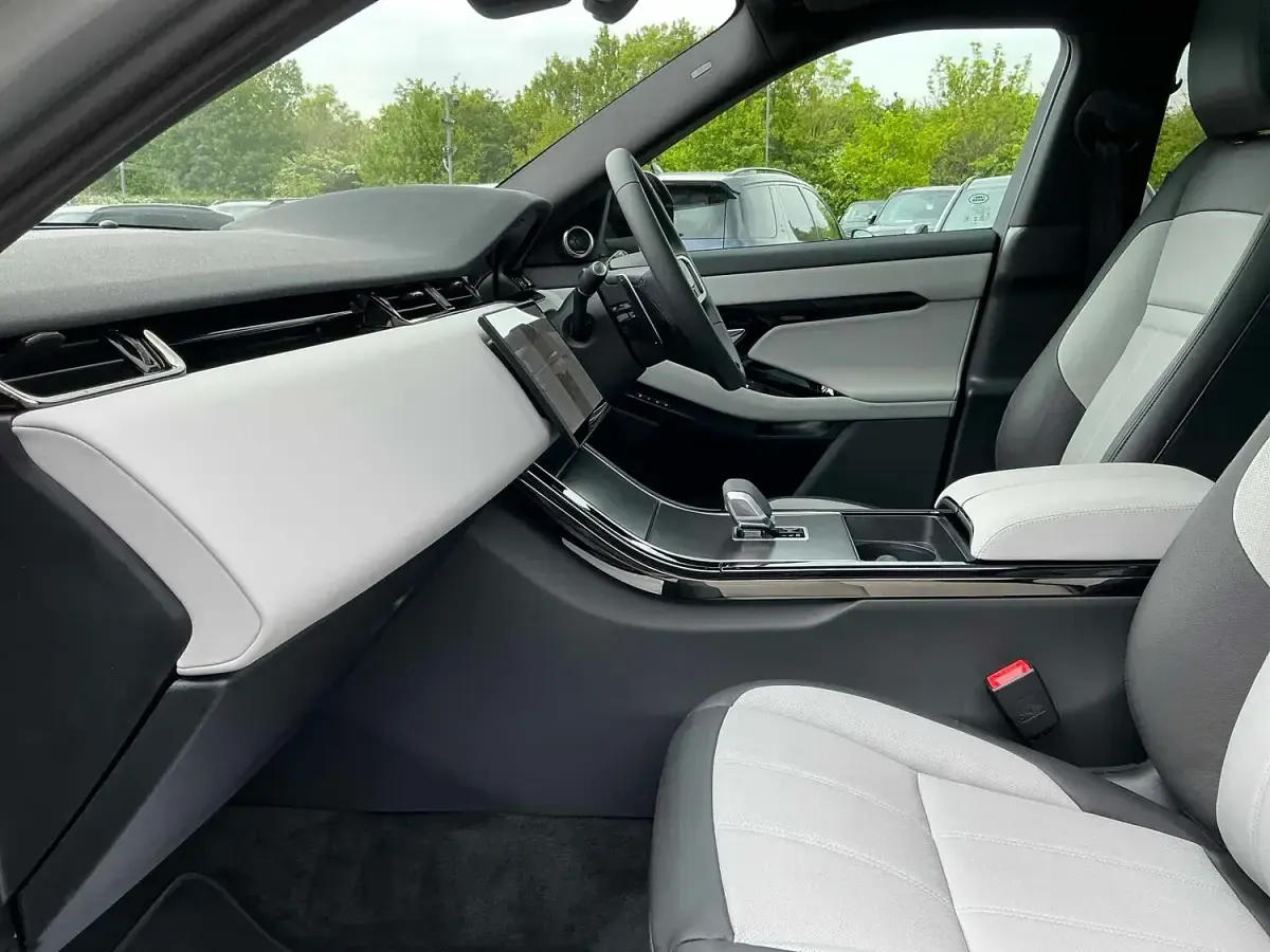 Used Land Rover Range Rover evoque 2026 Silver SUV