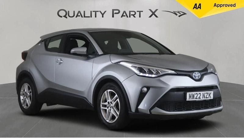 Used Toyota C-HR 122 HP (89 kW) 2022 Silver SUV