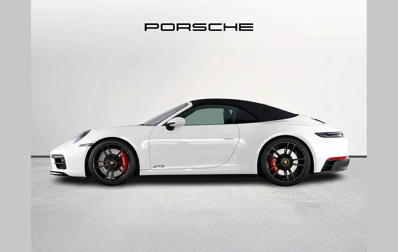 Used Porsche 911 473 HP (347 kW) 2022 White Cabriolet