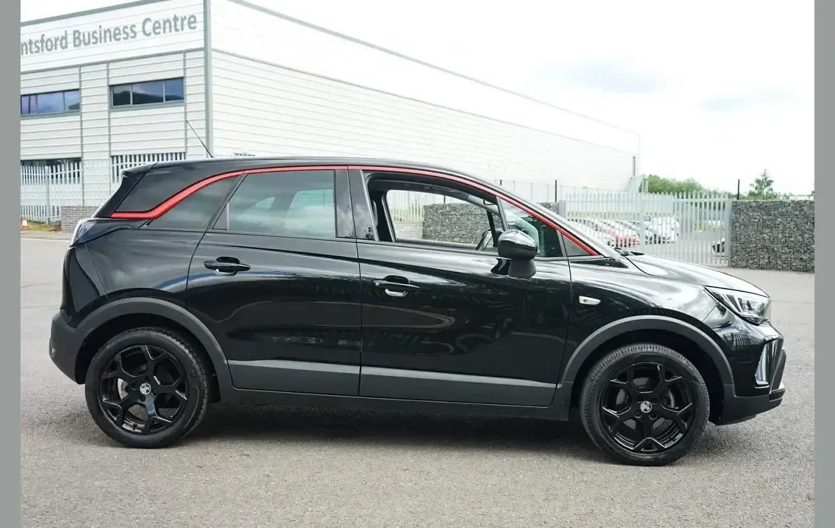 Used Vauxhall Crossland GS Line 108 HP (79 kW) 2022 Black SUV