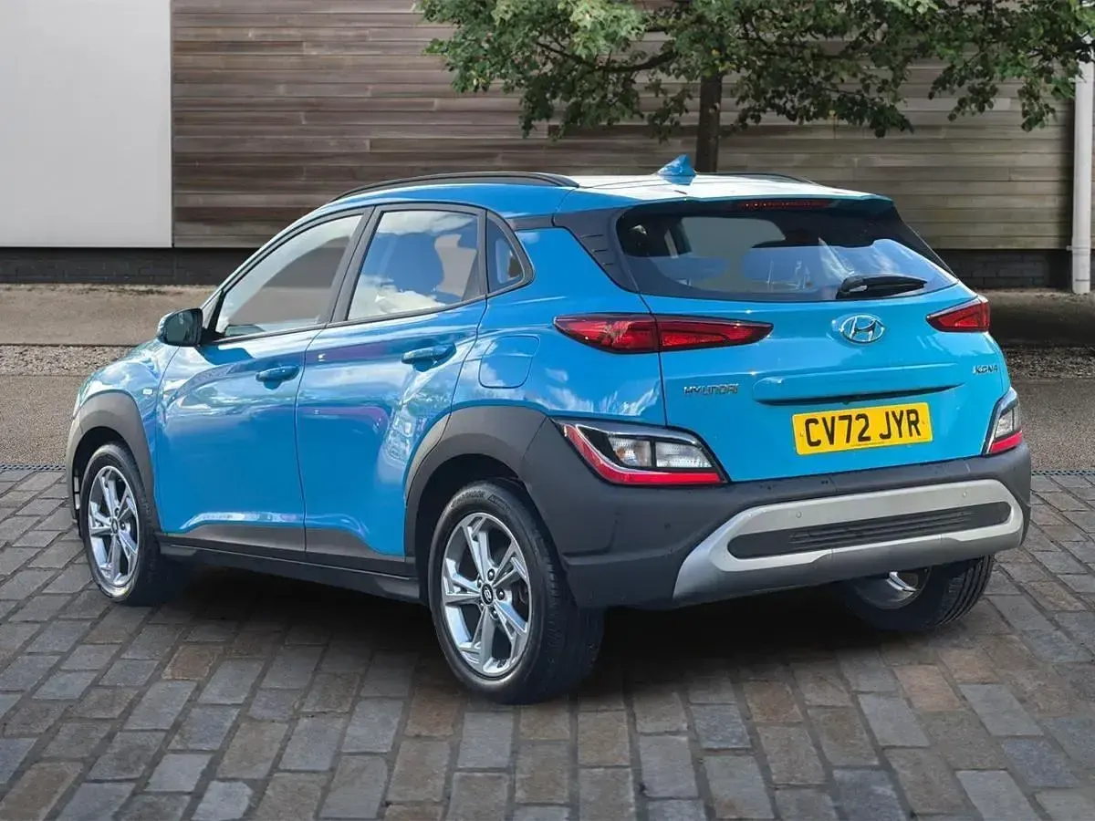 Gebraucht Hyundai Kona SE 120 PS (88 kW) 2022 Blau SUV