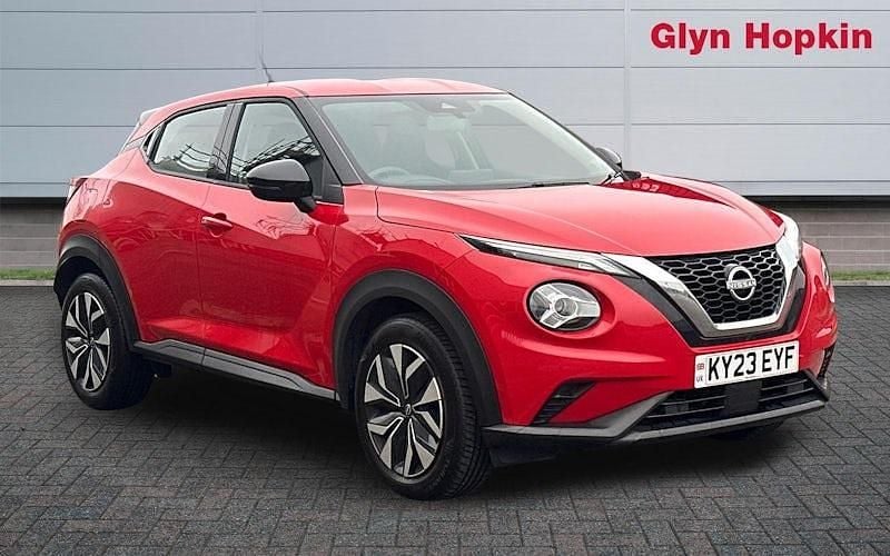 Usado Nissan Juke Acenta 114 HP (83 kW) 2023 SUV