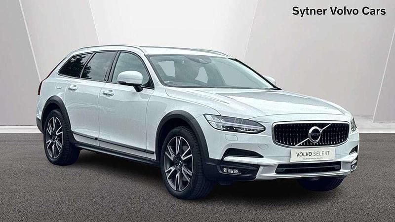614 ice white Used 2020 Volvo V90 CC Plus Estate | £26,750 (Fair price) - Image 1/4