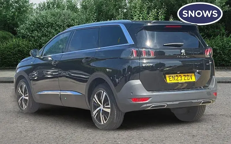 Used Peugeot 5008 GT 131 HP (96 kW) 2023 Black SUV