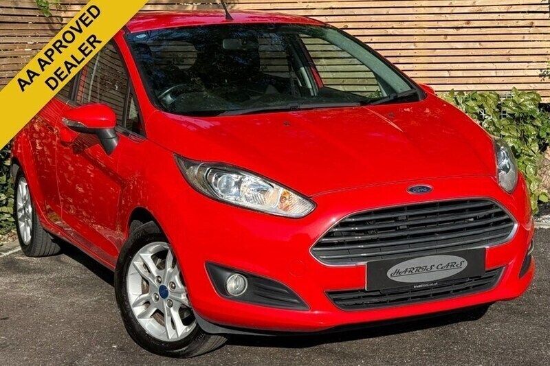 Red Used 2014 Ford Fiesta Zetec Hatchback | £5,485 (Fair price) - Image 1/1